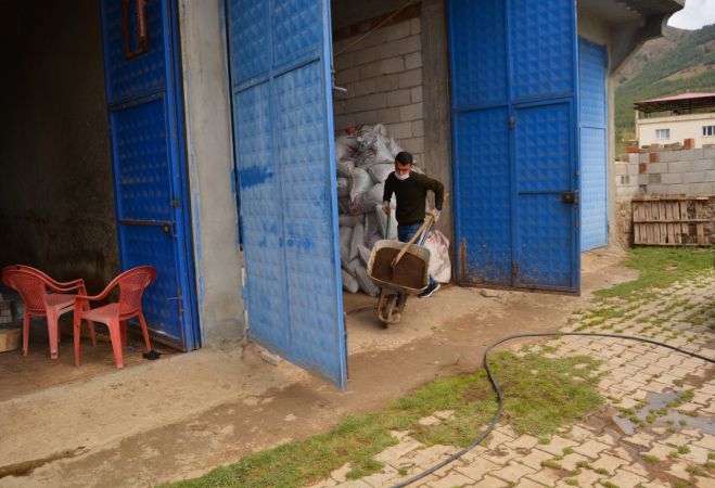 Hobi olarak başladı ticaretini yapıyor 13