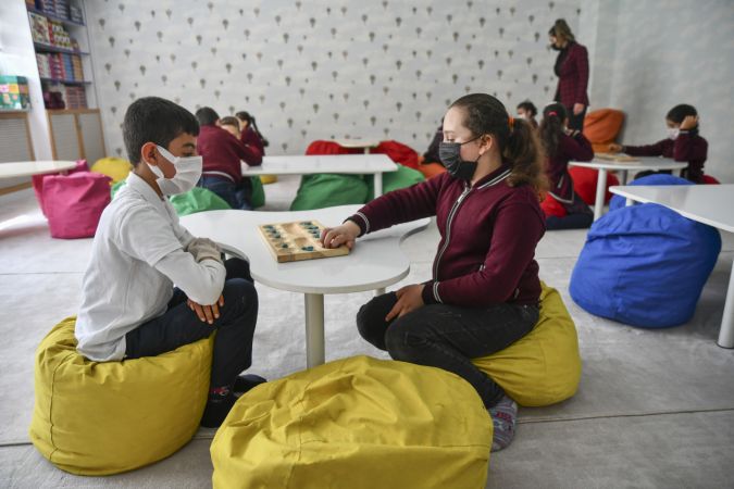 Gaziantep'te dezavantajlı mahallenin "koleji andıran" okulu dikkati çekiyor 12