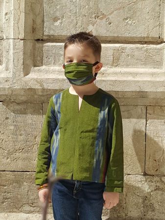 Gaziantepli tasarımcı çocuklar için kutnudan gömlek koleksiyonu hazırladı 2