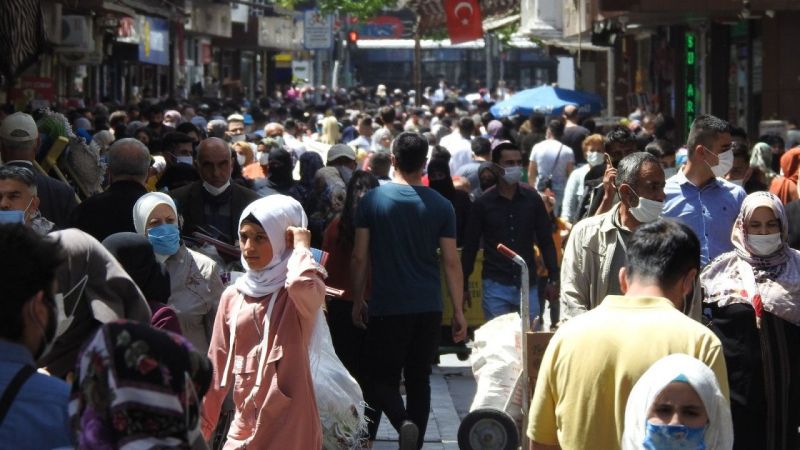 Gaziantep’te yasak öncesi korkutan görüntü 6
