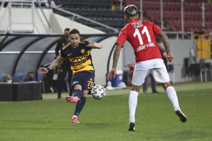 Maçtan Kareler...Süper Lig: MKE Ankaragücü: 0 - Gaziantep FK: 1 (Maç sonucu) 14