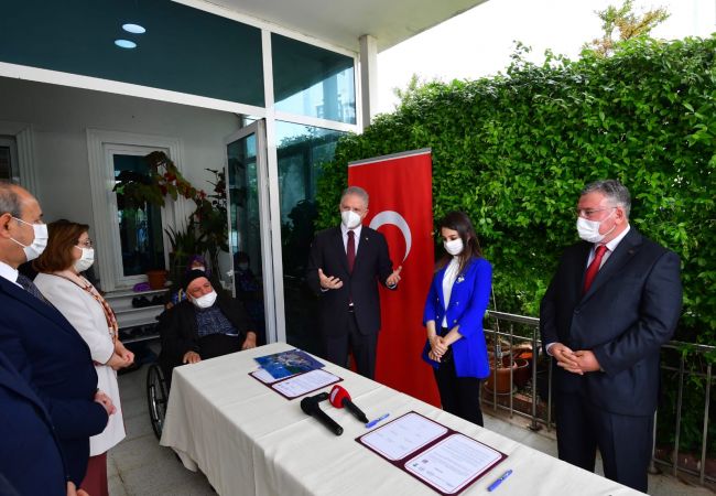 Gaziantep Havaalanı'na Kaplan Kardeşler Camii inşa ettirecek 4