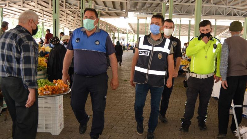 Gaziantep'te pazar yerlerinin açılması satıcıları ve vatandaşları sevindirdi 1