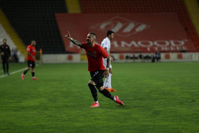 GaziantepFk 4 Çaykur Rizespor: 5...Maçtan Resimler! 1