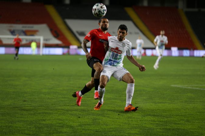 GaziantepFk 4 Çaykur Rizespor: 5...Maçtan Resimler! 7