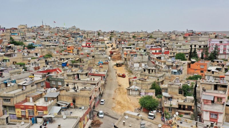 Maho Paşa Caddesi’ndeki yol sorunu çözülüyor 3