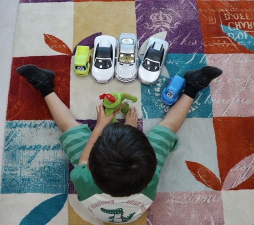 Gaziantep Adliyesi'nin "renkli alanları"nı çocukların çizdiği resimler süslüyor 8