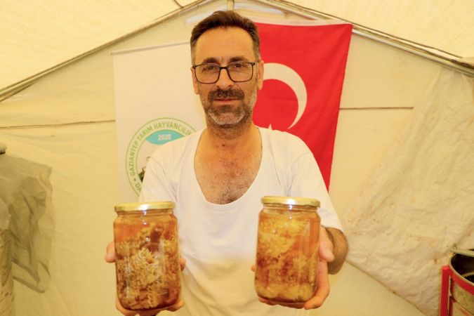 Foto Haber...Gaziantep’te arı sağımı başladı 13