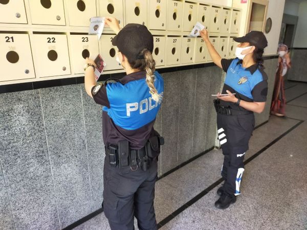 Toplum Destekli Polisler Vatandaşı Bilgilendirdi 8