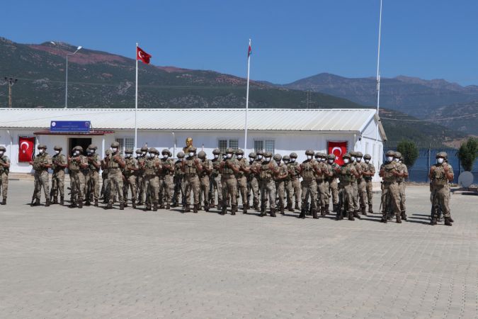 Gaziantep'te komandolar dualarla Suriye'ye uğurlandı 9