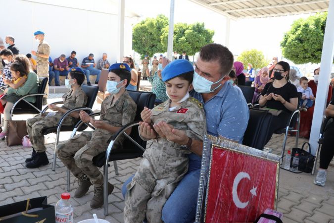 Gaziantep'te komandolar dualarla Suriye'ye uğurlandı 25