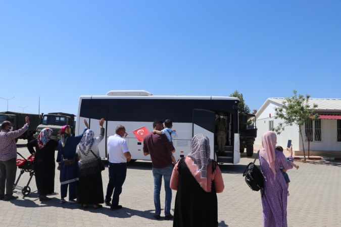 Gaziantep'te komandolar dualarla Suriye'ye uğurlandı 26