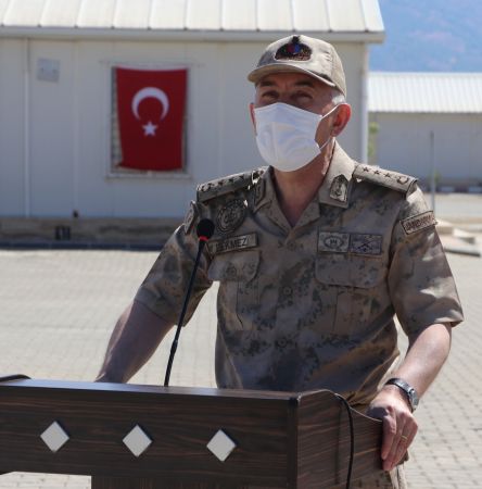 Gaziantep'te komandolar dualarla Suriye'ye uğurlandı 30