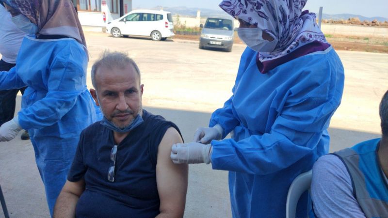 Gaziantep’te sanayi çalışanları aşılanıyor 6