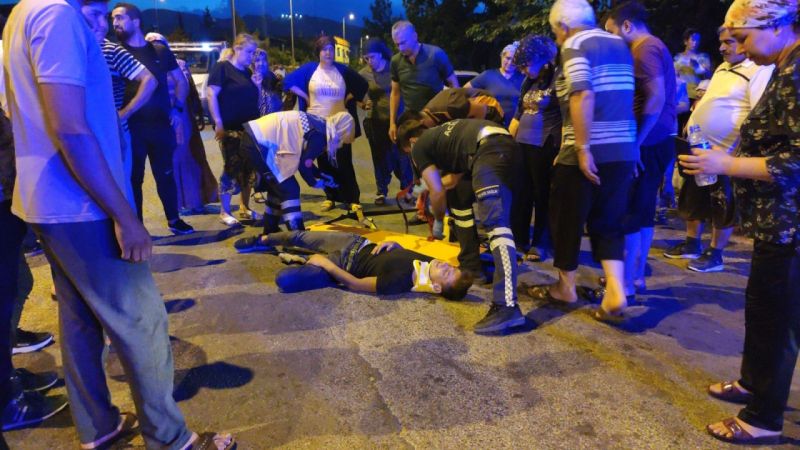 Son Dakika: Foto Haber...Gaziantep’te trafik kazası: 1 yaralı 6