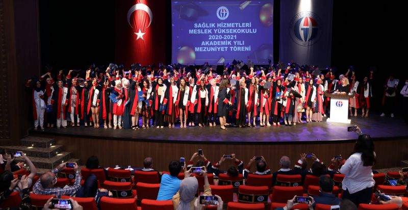 Foto Haber:GAÜN’den sağlık ordusuna taze kan 4