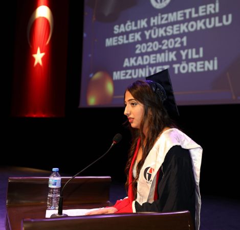 Foto Haber:GAÜN’den sağlık ordusuna taze kan 6