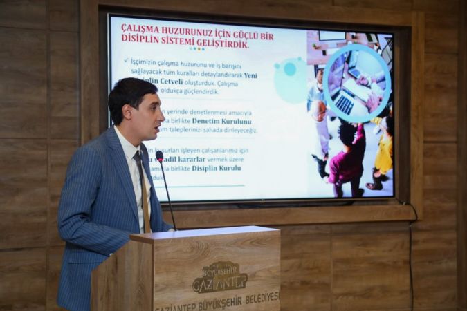 Foto Haber...Büyükşehir’den personeline bayram ikramiyesi! 2