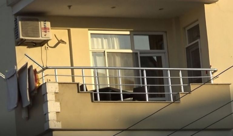 Video Haber: Gaziantep'te 3. Kattan Düşerek Ölen Sezay Koçak Özahi İçin Eylem 5