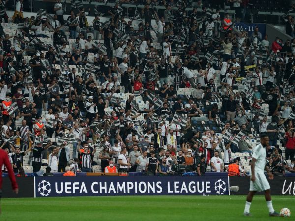 Maç Sonucu: Beşiktaş: 0 - Borussia Dortmund: 2  Beşiktaş bu sezonki ilk golünü Devler Ligi’nde yedi... 4