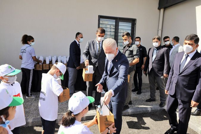 Vali Gül ile Başkan Fadıloğlu,trafik eğitimi alan öğrencilerle buluştu 4