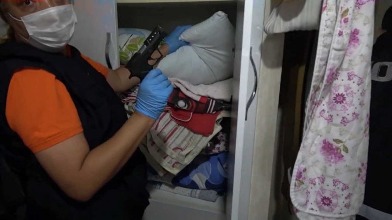 Son Dakika:Foto Haber...Gaziantep'te cephanelik gibi ev 3