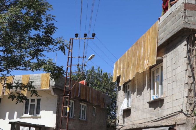 Gaziantep'te kadınların bastık mesaisi 2