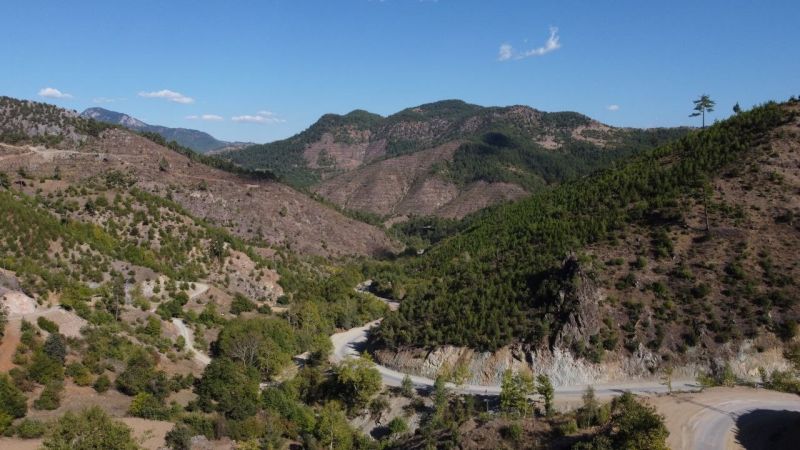Foto Haber:Toroslar’da sonbahar manzaraları görsel şölen oluşturuyor 7