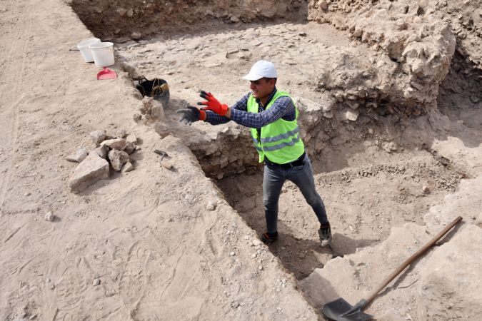 Dülük Antik Kenti'ndeki kazılar farklı dinlerin tarihine ışık tutacak 1
