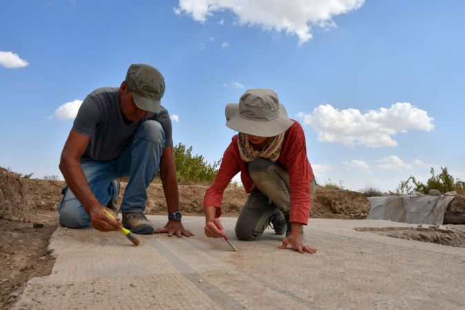 Dülük Antik Kenti'ndeki kazılar farklı dinlerin tarihine ışık tutacak 17