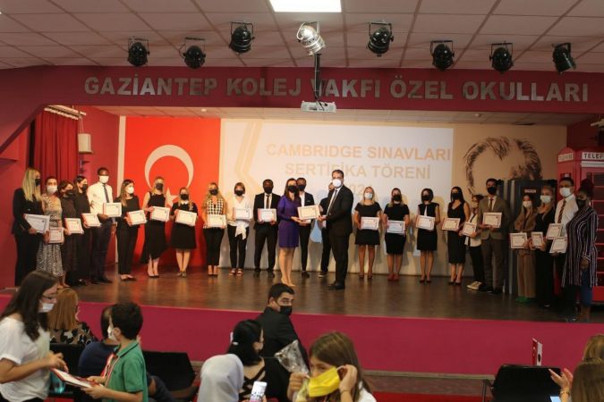 Foto Haber: GKV’liler Cambridge Assessment English 2021 sertifikalarını aldı 3