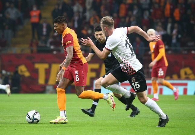 Foto Haber: Gaziantep FK bildiğiniz gibi 2-0 27