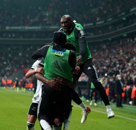 Foto Haber:Spor Toto Süper Lig: Beşiktaş: 1 - Trabzonspor: 2 (Maç sonucu) 4