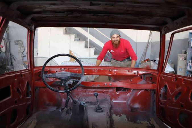 Foto Haber: Otomobilleri yeniden yaratıyor, taleplere yetişemiyor! Türkiye'nin dört bir yanından geliyorlar 6