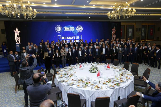 Foto Haber: Muhteşem Tören...Güneydoğunun yıldız ihracatçıları ödüllendirildi 1