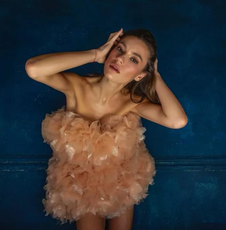 Foto Haber: Camdaki Kız'ın Melisa'sı Yüsra Geyik göğüs dekolteli pozlarıyla Instagram'ı salladı! 2