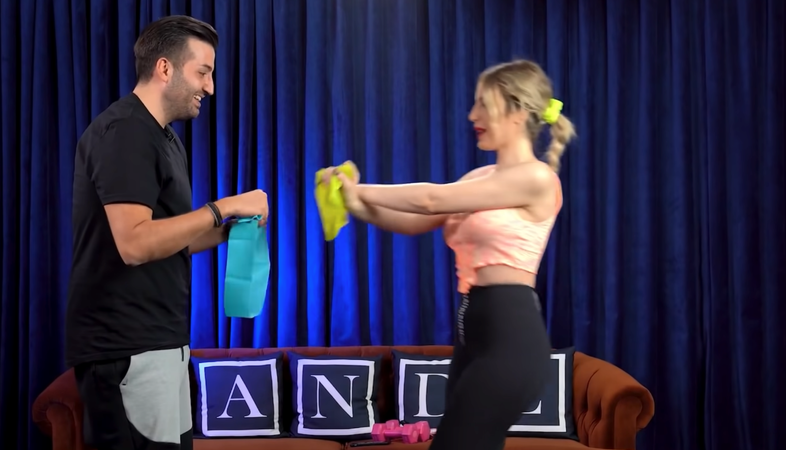 Foto Haber:Hande Sarıoğlu ''Senin Allah'ını seveyim'' diyen takipçisine verdiği yanıtla şaşırttı! 9