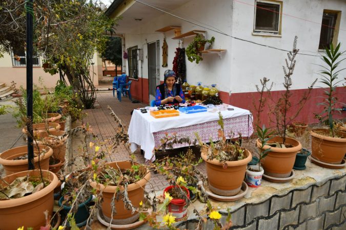 Foto Haber...Gastronomi kentinin patlıcan kurutmalıkları takıya dönüştü 13
