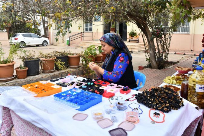 Foto Haber...Gastronomi kentinin patlıcan kurutmalıkları takıya dönüştü 16