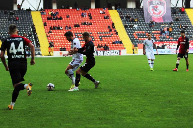 Fotoğraflarla Gaziantep FK - Fatih Karagümrük Maçı 9