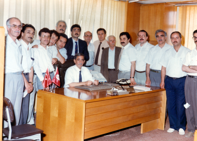 Fotoğraflarla Merhum Sani Konukoğlu. Sani Konukoğlu Kimdir? Sani Konukoğlu'nu Yaşam Hikayesi. 16