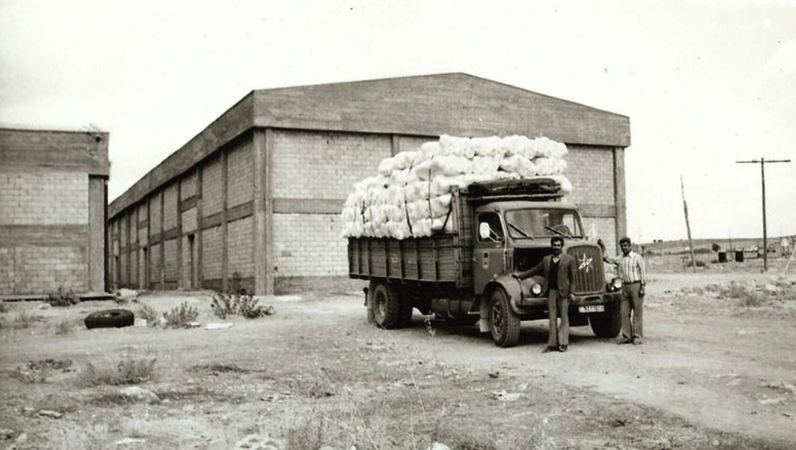 Fotoğraflarla Merhum Sani Konukoğlu. Sani Konukoğlu Kimdir? Sani Konukoğlu'nu Yaşam Hikayesi. 5