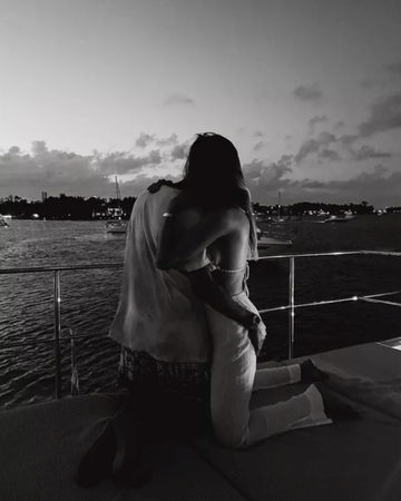 Foto Haber: Şeyma Subaşı sevgilisinin kucağında poz verdi! Mohammed Alsaloussi’den flaş hamle 'Evleniyorlar mı?' 3