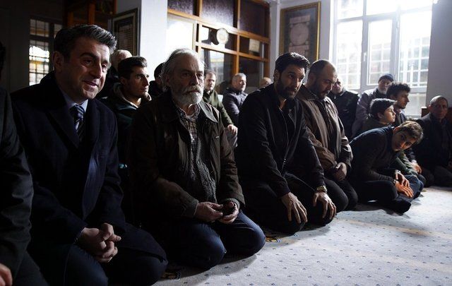 Foto Haber: En Çok Merak Edilen ve İzlenen 'BABA' dizisi oyuncuları ve karakterleri! Show TV Baba dizisi oyuncu kadrosu ve konusu! (2022) 2