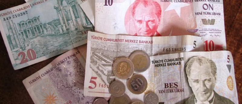 DUYDUNUZ MU? 5 TL madeni para ve 500 TL banknotlar geliyor. En büyük kağıt para 500 TL olacak. Ziraat Bankası eski Genel Müdürü Şenol Babuşçu açıkladı: Hazırlıklar başladı 4