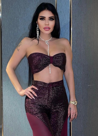 Ebru Polat sevgilisinin ayaklarını yıkadı! O anları sosyal medyadan paylaştı 4