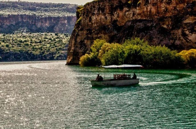 Gaziantep'te Gezilecek Yer Denince Akla 'RUMKALE' Gelir! Rumkale Nerededir? Rumkale'nin Tarihçesi Nedir? Rumkale’de Neler Yapılır? 3