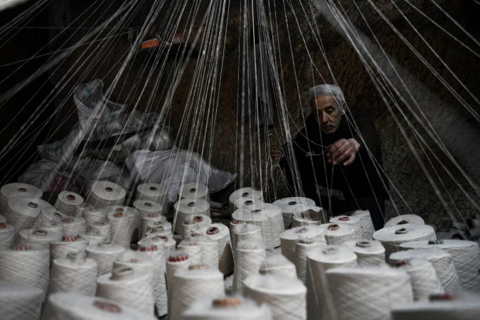 Gaziantep'te yaklaşık 60 yıldır mağarada kendir üretiyor...Gaziantep'in Unutulan El Emeği Mesleği 24