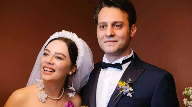 Önce Hamile Kaldı, Sonra Nikahı Bastı! Biraz Daha Gecikse Düğünden Doğuma Geçecekti! Güzel Yıldızın Nikahı Herkesi Şaşırttı! 3