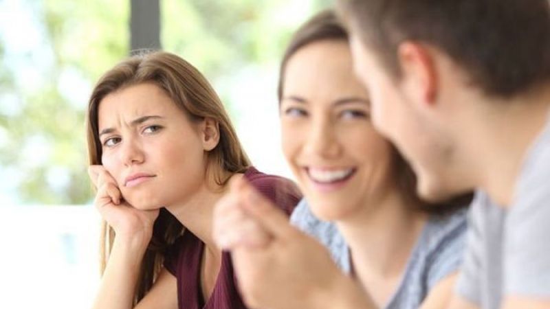 Bu Burçlar Kıskançlıkta İnsanı Çatır Çatır Çatlatır! Kıskançlık Krizleriyle Aklınızı Başınızdan Alacak Burçlara Dikkat! 2